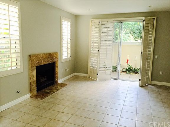 3rd image of 804 Marinella Aisle #130