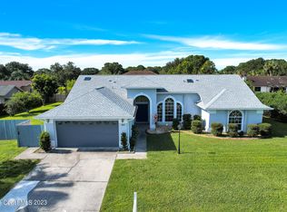 384 Humbert St NE, Palm Bay, FL 32907