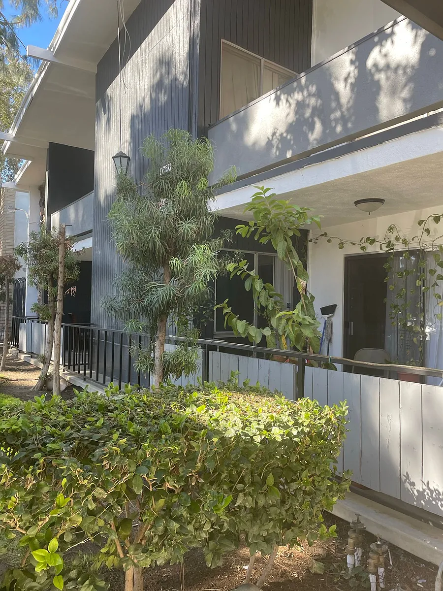 Building Photo - SA3 - Topanga Villa