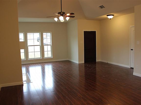 5th image of 5309 Farnsworth Ave