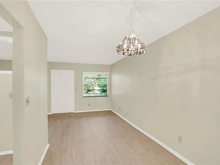 16 Vista Palm Ln #204 — Photo 10
