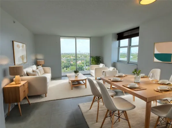3000 Coral Way APT 1121, Miami, FL 33145