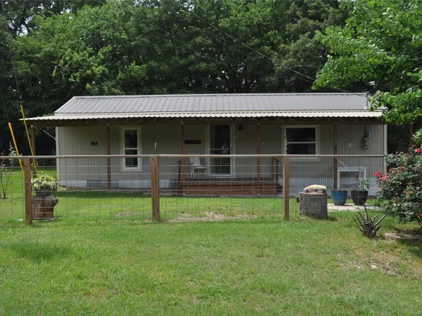 10166 Northview Dr, Wills Point, TX 75169