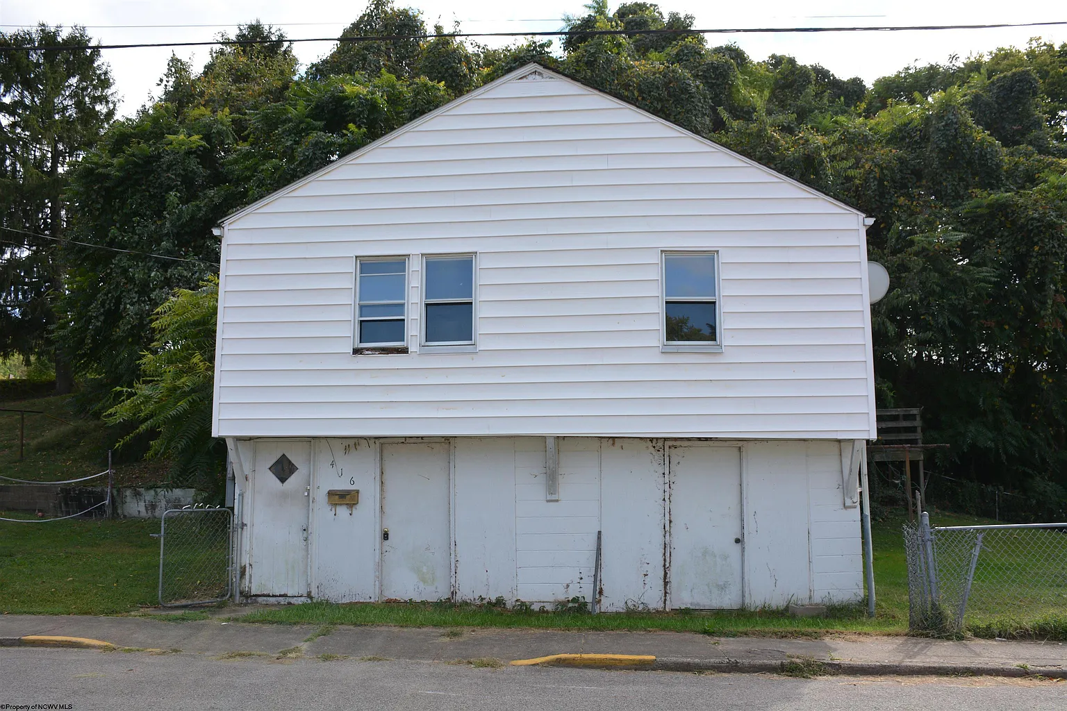416 Gallaher St photo 1