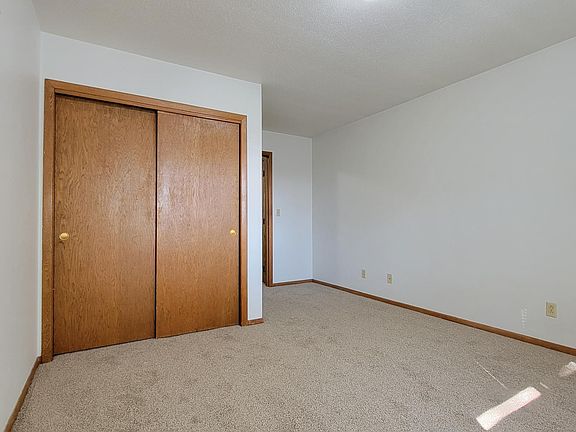 5th image of 1012 10th St NE #15