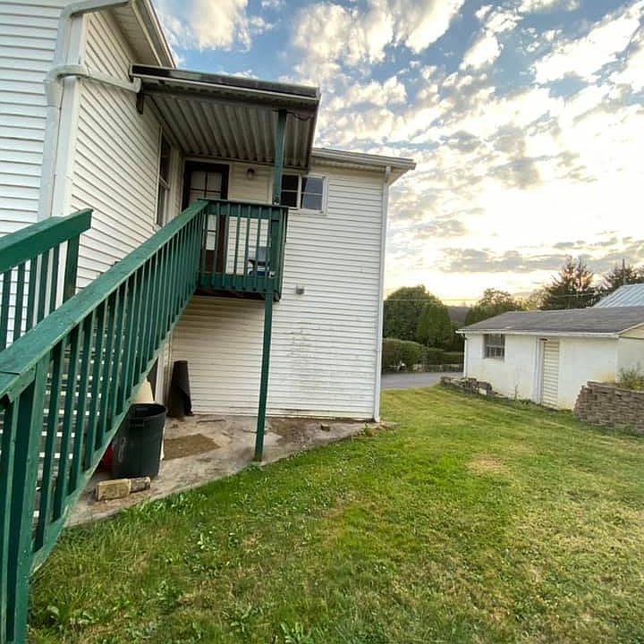 1st image of 1407 Chamberlain Ave #B