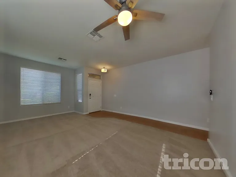 17220 W Lundberg St — Photo 13