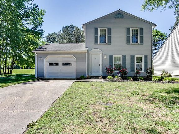 2nd image of 1100 Buford Ct