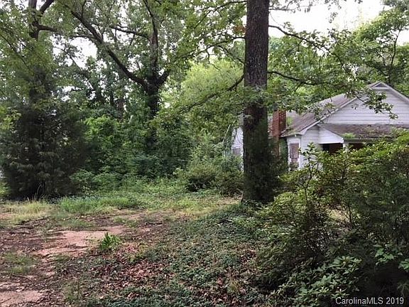 3rd image of 1176 Mecklenburg Hwy