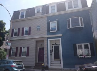 675-675A E 8th St, South Boston, MA 02127