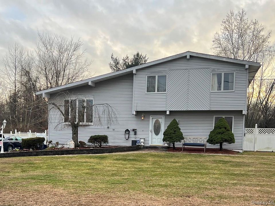 1st image of 7 Cherrywood Drive