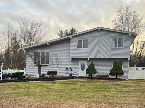 7 Cherrywood Drive, Goshen, NY 10924