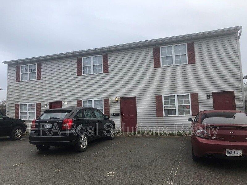 1st image of 205 1/2 John St APT B
