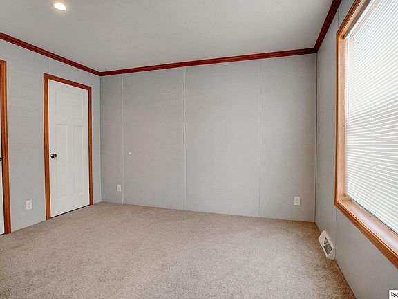 5th image of 5702 N 16th St #57