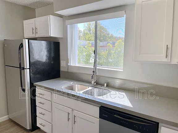 2nd image of 1103 W Angeleno Ave APT F