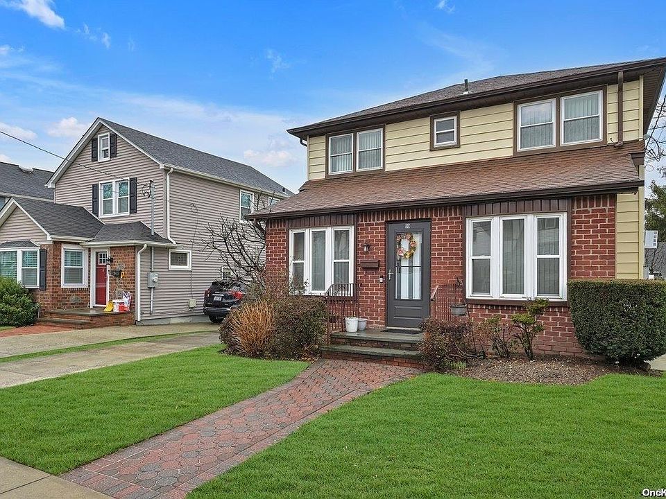 1st image of 90 Bellmore Street