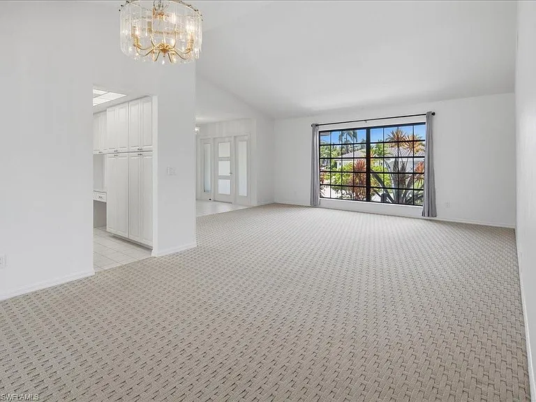 1200 Ludlam Ct — Photo 1