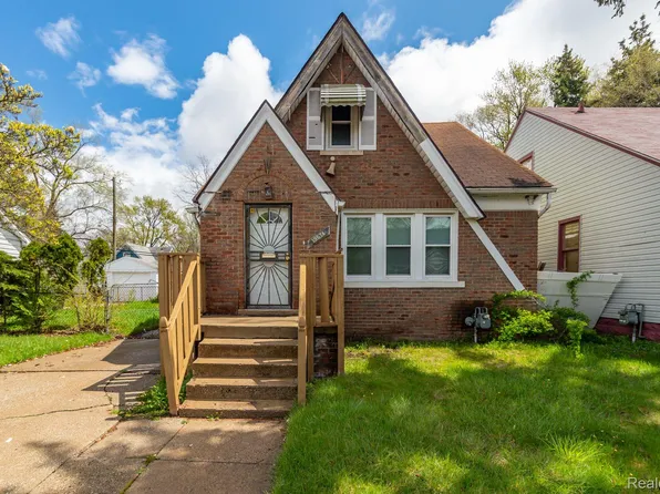 19674 Hull St, Highland Park, MI 48203