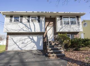 1105 Coplon Ave, Schenectady, NY 12309