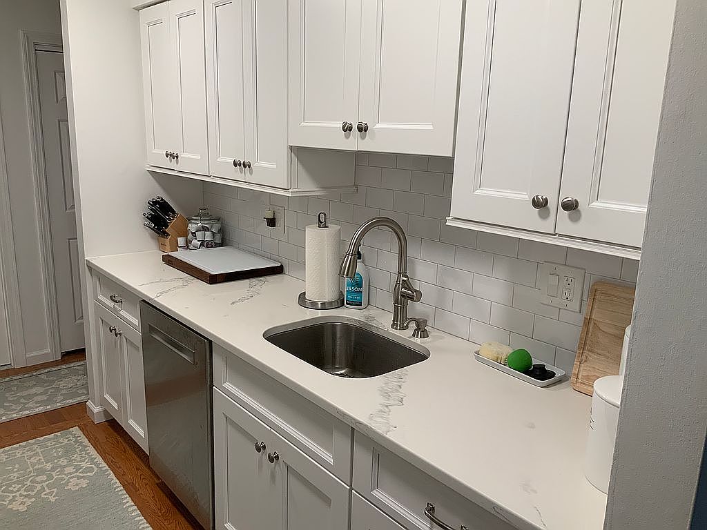 52 Summerhill Rd, Wallingford, CT 06492 Zillow