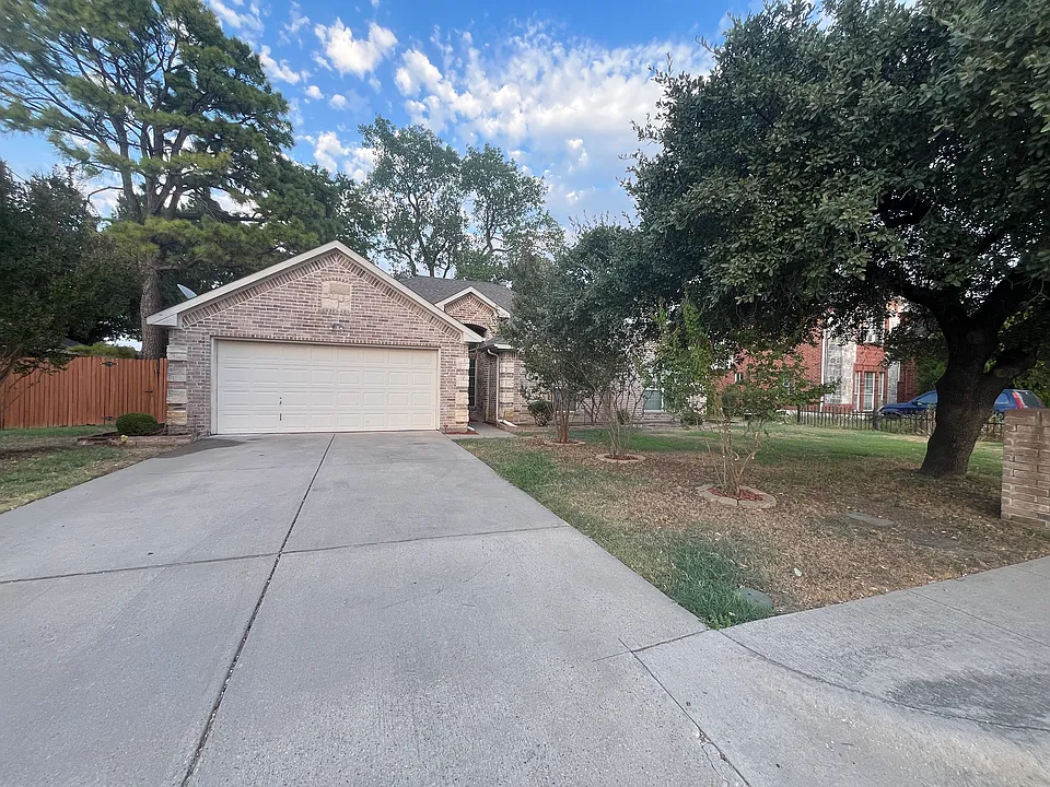 404 N Briery Rd