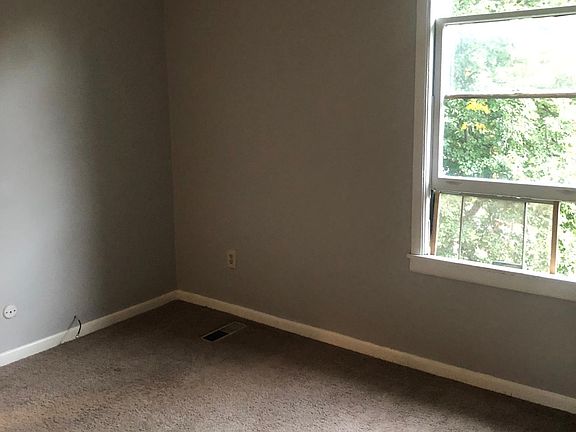 4th image of 90 Cottage St APT 20