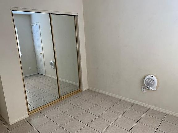 5th image of 4038 46th St