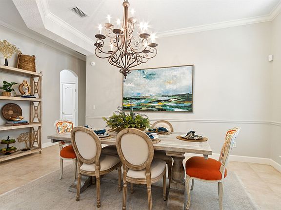 3rd image of 95104 Woodberry Ln