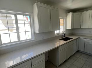 6631 Cleon Ave, North Hollywood, CA 91606