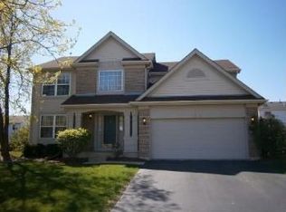 3193 Whitney Rd, Aurora, IL 60502