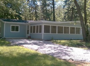 17586 Normandy Rd, Lake Milton, OH 44429