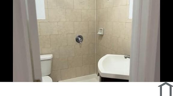 5th image of 1367 Pinson St #1