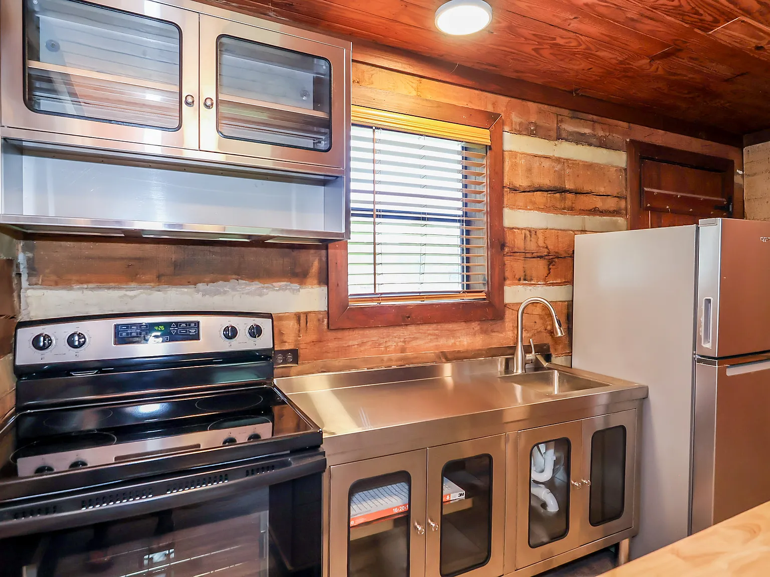 1 bed, 550 sqft, $980 — Photo 4