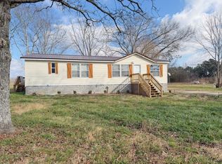 4816 Old Salem Lexie Rd, Belvidere, TN 37306