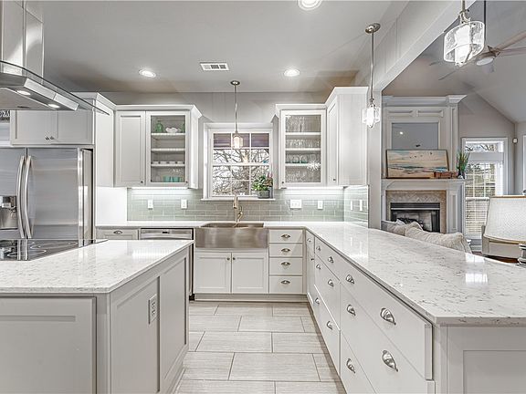 4th image of 4200 W Ettington Dr