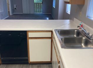 120 Windtree Ct #117F, Greenwood, SC 29649