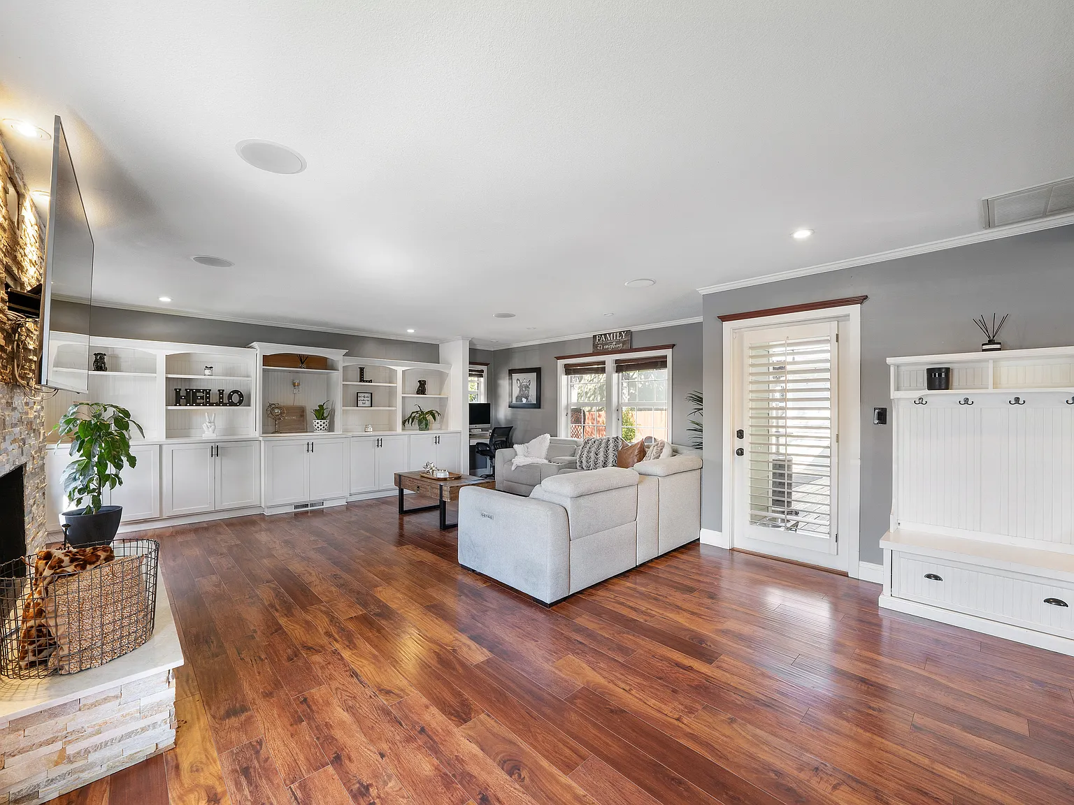 Madison Ave, Livermore — Photo 4