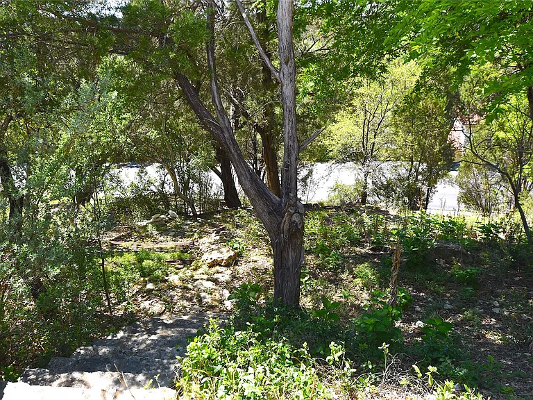 1905 Toro Canyon Rd #A — Photo 17