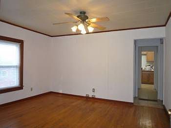 5th image of 611 Franklin Ave