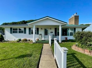1264 3rd St, Logan, OH 43138