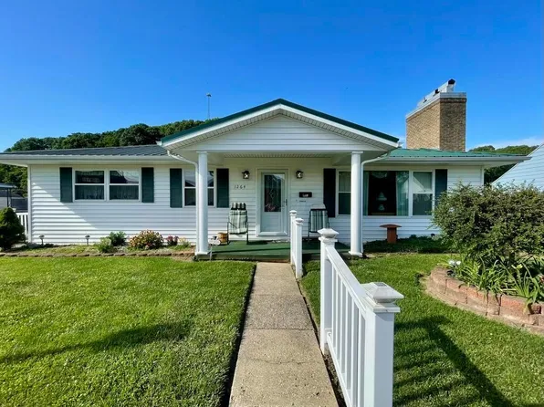 1264 3rd St, Logan, OH 43138