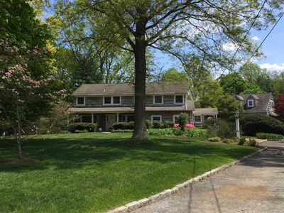 10 W Gate Rd, Lloyd Harbor, NY, 11743