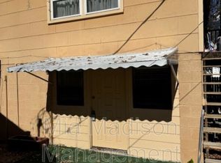 40 1/2 Wesley St, Savannah, GA 31406