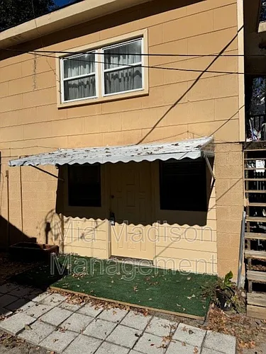 40 1/2 Wesley Ct Photo 1