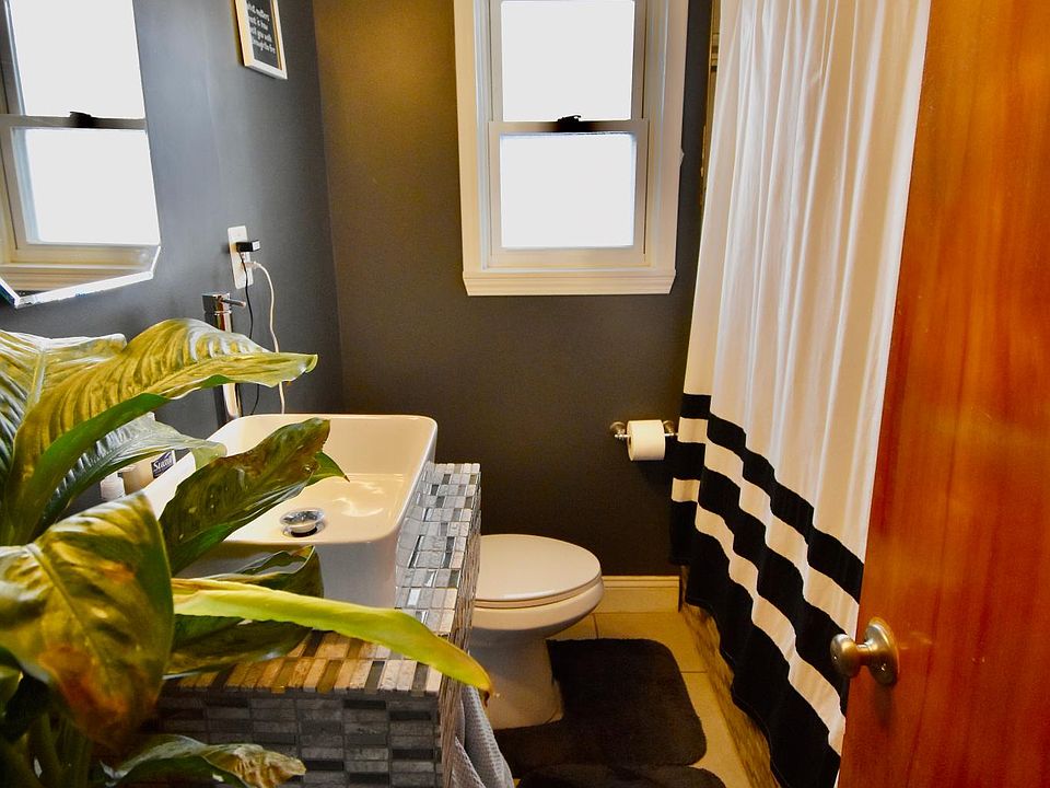 1st image of 2007 Leland St #1