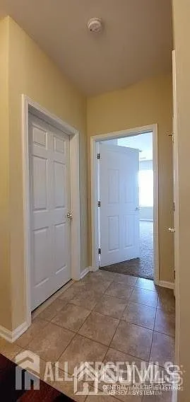 725 Timberlake Dr — Photo 9