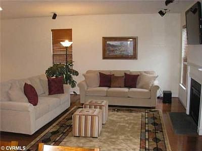 4th image of 300 Hickson Dr #300