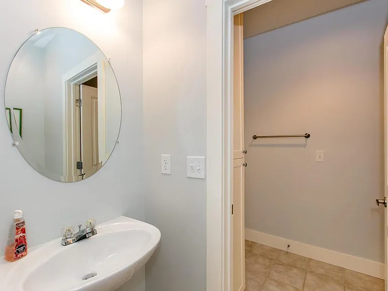 9 Kenilworth Knls #109 — Photo 19