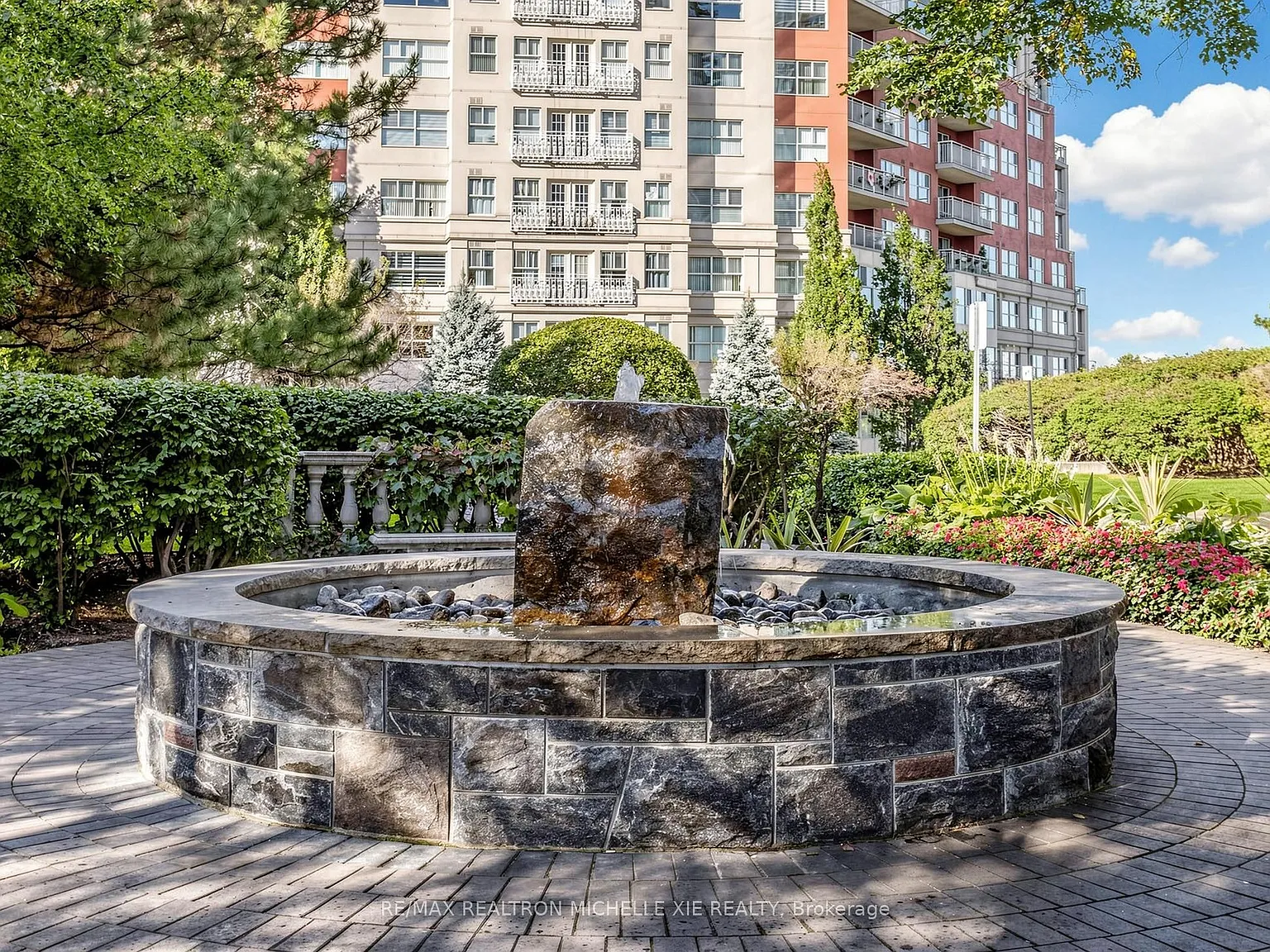2 bed, $2,550 — Photo 3