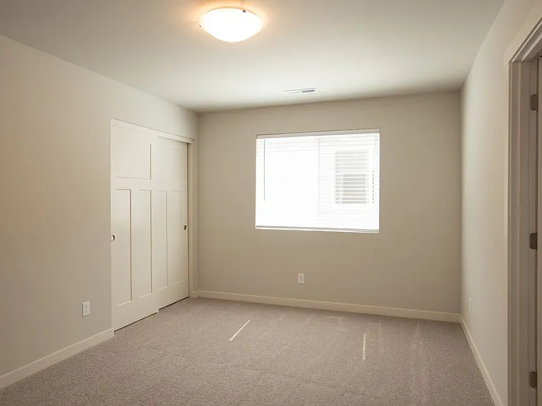 63264 Peale St — Photo 17